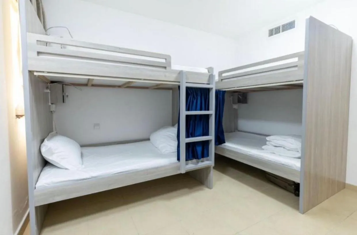Jumeirah Beach Residence View Premium Hostel Dubaï