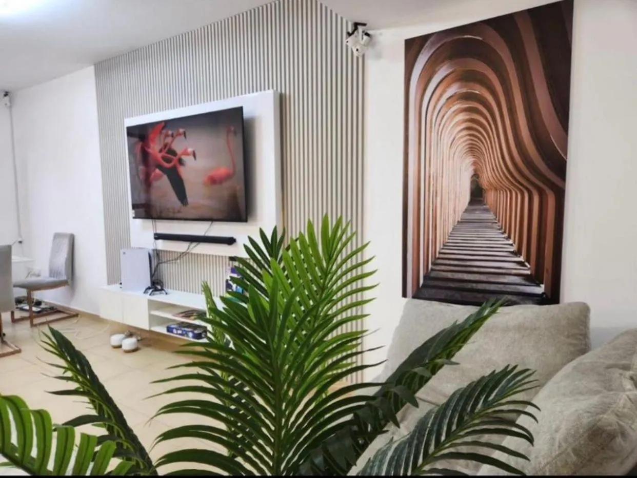 Jumeirah Beach Residence View Premium Hostel Dubaï
