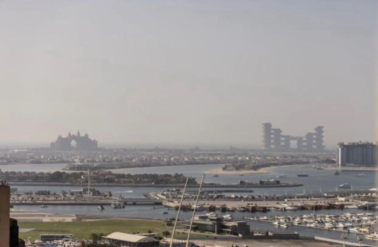 Jumeirah Beach Residence View Premium Hostel Dubai